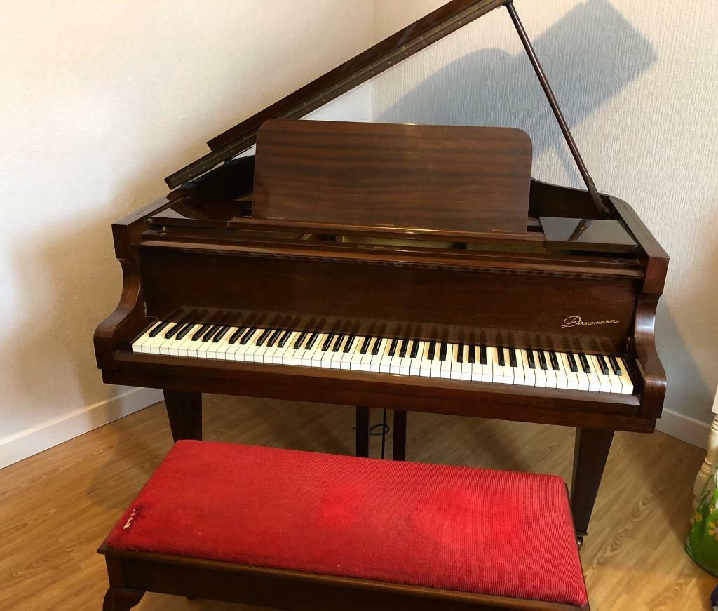 danemann baby grand piano